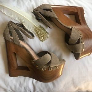 Marco Santi Leather Cutout Wedges